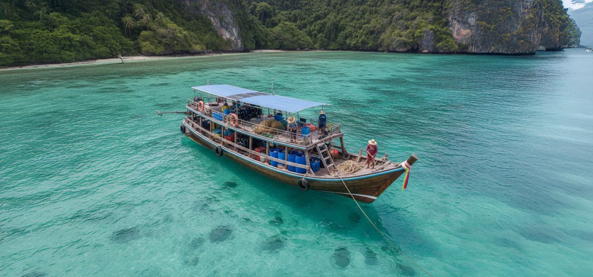 Embark on a family adventure from Fisherman-s Village in Bophut, Koh Samui. Snorkel in crystal-clear waters and explore nearby islands for a day of unforgettable fun.