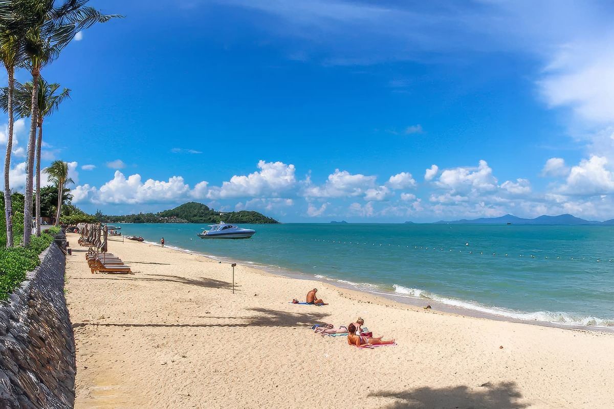 Fishermans Village Beach